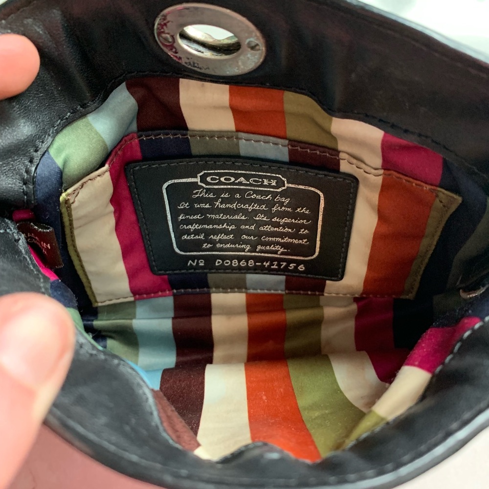 Coach large wristlet - Picture 3 of 3